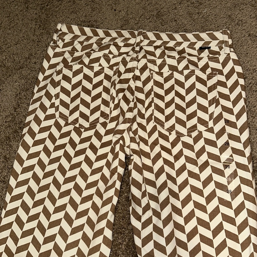 New Fun Pattern Jeans 🧡 - Picture 6 of 6